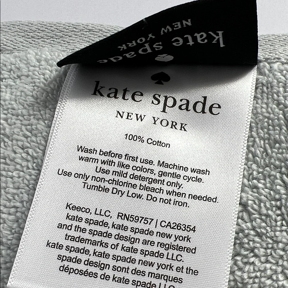 Kate Spade New York Light Blue Bath Towel Set Luxury Cotton Plush Set of 2 NEW